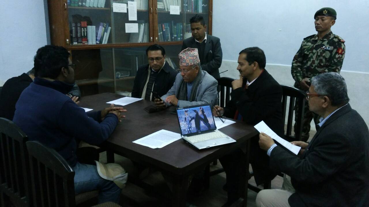 डाक्टर गोविन्द केसीका प्रतिनिधि र स्वास्थ्य मन्त्रीको टोलीबीच वार्ता