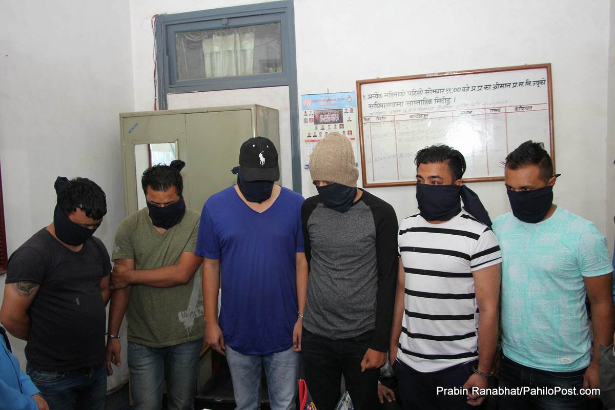 अनलाइन जुवाः करोडौँको सट्टेबाजी, दुई सय रुपैयाँ धरौटी !
