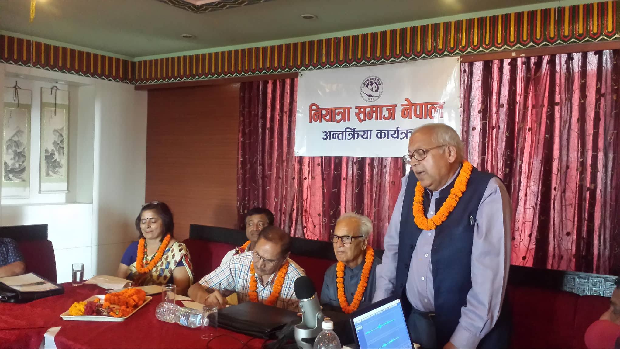 साहित्यकारले दिए आफ्नै देश घुम्न सुझाव