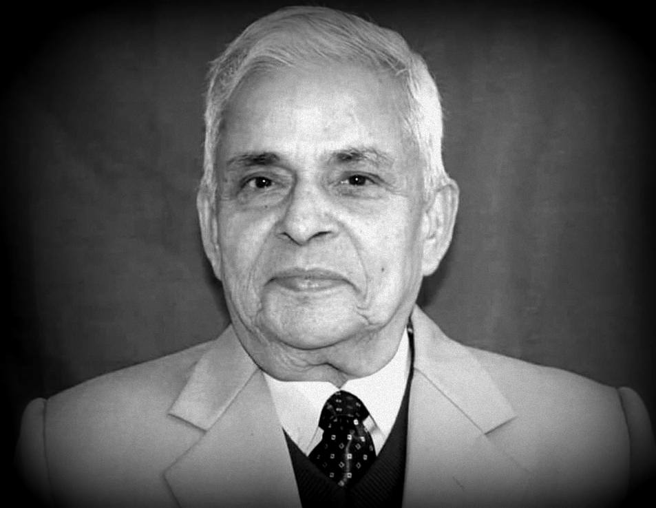 सम्झनामा भरतमोहन अधिकारी : जसले नौ महिना अर्थमन्त्री हुँदा ल्याएको बजेट अहिलेसम्म चर्चामा छ