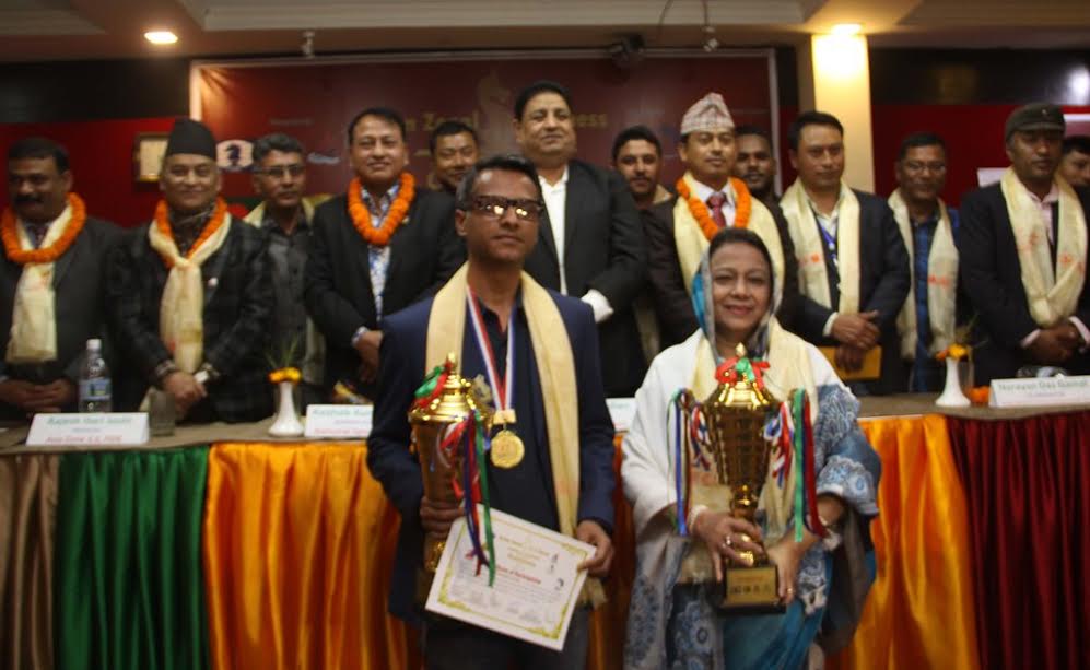 बंगलादेशी ग्रान्डमास्टर रकिब बने चेस च्याम्पियन, महिलातर्फ ७३ वर्षीय रानी हमिद च्याम्पियन