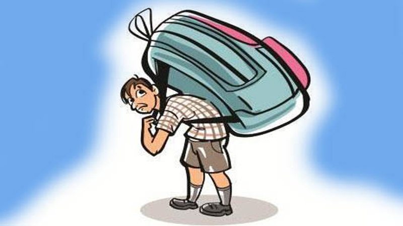 बाफ रे बाफ ! स्कुल ब्यागको भारी